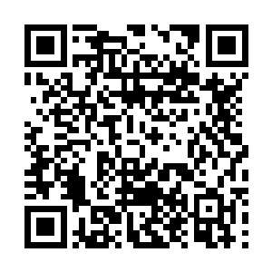 刚刚杀了一堆人的哈克就像干了一件微不足道的小事一样二维码生成