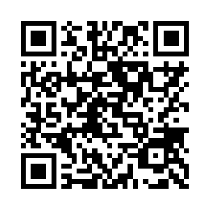 刚要上马就见有人穿过乱乱而走的人们跑过来二维码生成