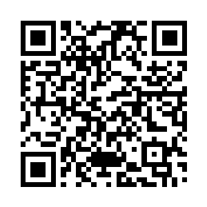 刹那之间视线里弥漫着一片血红的薄纱二维码生成