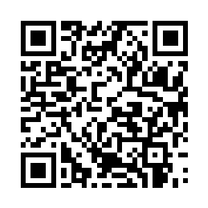 前台的工作人员或许不认识那银发男子二维码生成