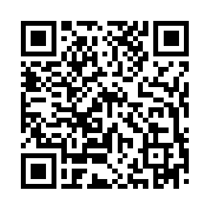 前往那里的道路很多地方都被泥土堵住了二维码生成