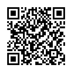 加上周围的人全都把注意力放在了那两个侍女二维码生成