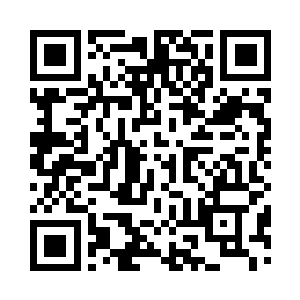 加上眼角一道暗红的疤和右臂下半截的空荡二维码生成