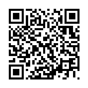 北岛冠军那位清瘦干练的女经理抿了口酒二维码生成