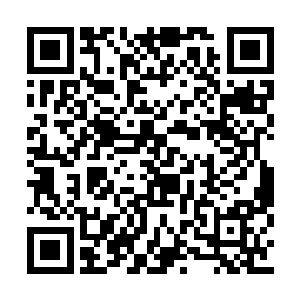 千万别小看这些人此时主动借仙石给方凌的举动二维码生成