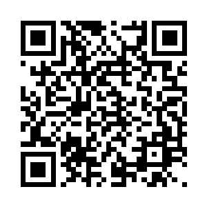 半个多小时后杨洛把车停在了临海大厦楼下二维码生成