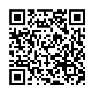 单娆坐在客厅喝了一小碗边妈准备的红豆汤二维码生成