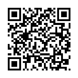 卡通伶亲的粉红~~一直打雷加停电二维码生成