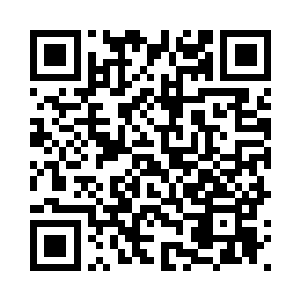 卢向东在角落里发现了一堆旧报纸二维码生成