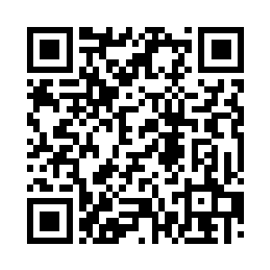 卢西恩恋恋不舍看了一眼胸前的吊坠盒二维码生成