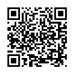 即使心中的恐惧几乎已经将她整个人都占满了二维码生成