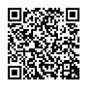 即便是普通的清洁员工也必须严格按时间表上面的时间来值班二维码生成