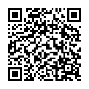 即将坠落的位置正好是黑色的巨大堪塔斯匍匐的地点二维码生成