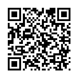 却得到了一架直升机和一辆装甲车二维码生成