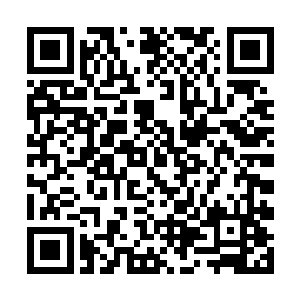 却拿着他地盘上经营的杂货铺份子送到了寇文蓝手上二维码生成