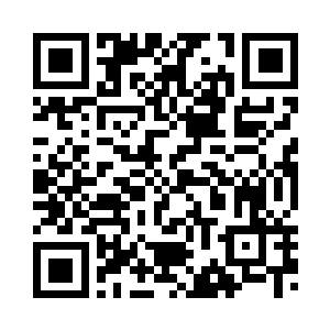 却是不动声色地缓缓向张东城靠近二维码生成