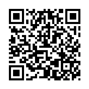 却是瞪大眼睛不错过奶奶的一举一动二维码生成