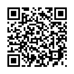 却没挤得过那些一齐涌上去的官员们二维码生成