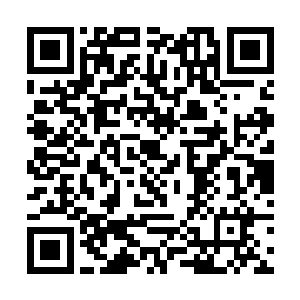却自己脚下一滑……等他好不容易维持住平衡的时候二维码生成