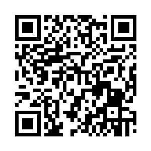 却见他笑意吟吟的眸子正在看着自己二维码生成