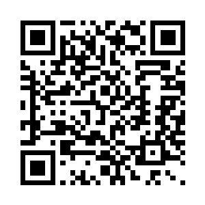 却见水潭里的人噗通一声又跌了回去二维码生成