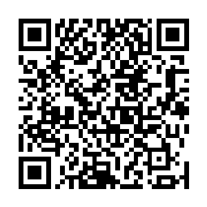却隐隐的仿佛有一种被未知的什么存在所死死包围的感觉二维码生成