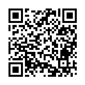 厉家庄园内其中的一个巨大的会议室内二维码生成