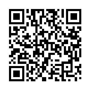 原本拉拽在身后的医疗包被推到身前二维码生成