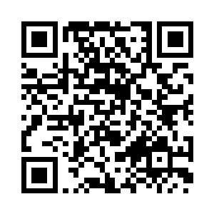 原本湛蓝色的天空已经沾染上了一丝昏黄二维码生成