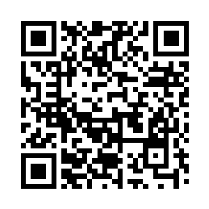 原本漆黑的裂缝忽然变得光怪陆离起来二维码生成