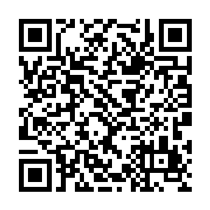 又似乎这一方天地的空气都在瞬间变得稀薄了起来二维码生成