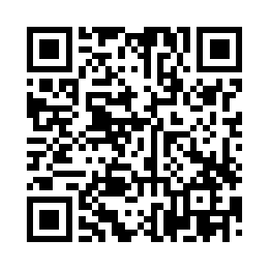 又对着燕子坞村口的石碑方向倒了三杯酒二维码生成