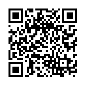 又用一顶小轿吹打着将她抬了进来二维码生成