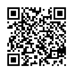 又立马掏出一张名片主动递给了鲁敬远二维码生成