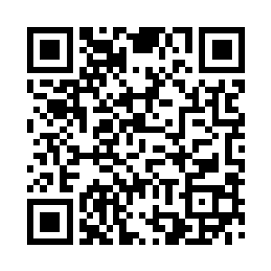 又让春卉将自己那件白底绿萼梅披风取来二维码生成