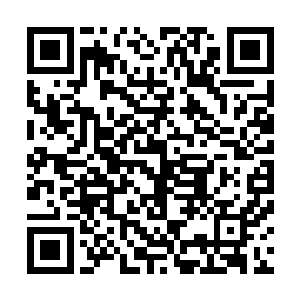 又过一个第三个了荣的突破非常犀利这是他招牌式的踩单车二维码生成