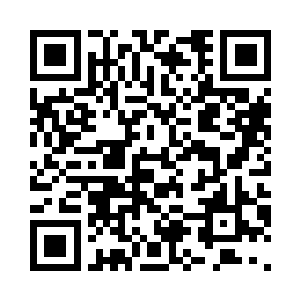 反而是中年男人和这个叫温宵的警察二维码生成