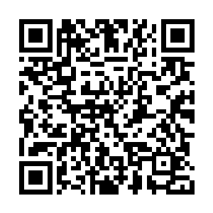 发丝局部沾湿的姑娘破天荒没在意这些外貌细节二维码生成