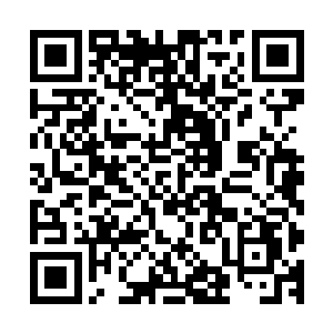 发现人群之中随身携带着武器的人的数量还是悄悄增加了一些二维码生成