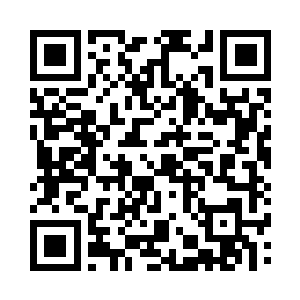 发现她依然直直地站在那里为自己护法二维码生成