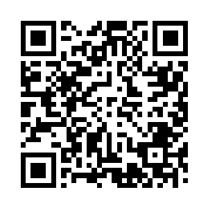 发现石壁上露出一面与周边略有不同的地方二维码生成