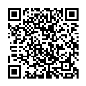 发现身上还是打瞌睡之前那一套刚买的一套山寨迷彩服二维码生成