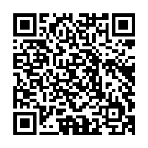 发现这位和蔼的老人有些着急――但他却不知道应该如何开口二维码生成