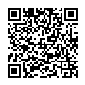 另一端果然浮现的是那张令他朝思暮想的俊美脸庞二维码生成