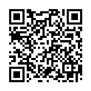 另外一名准备包围过来的战士吓得不轻二维码生成