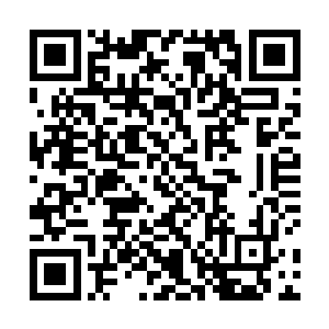 只告诉子睿让她跟着大丫鬟们去学些女孩子该有的本事二维码生成