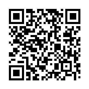 只是把门推开一条缝隙向里面看了看二维码生成