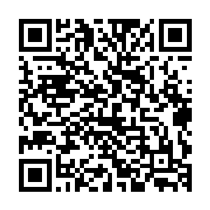 只是林封谨和李虎两人也决计没有打算要给他多少思考的时间二维码生成