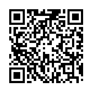 只有来自阵中和天空的皎洁月光照耀着他们二维码生成