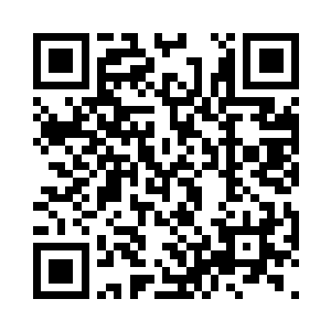 只能人工用抽油泵往直升机的油箱里加油二维码生成